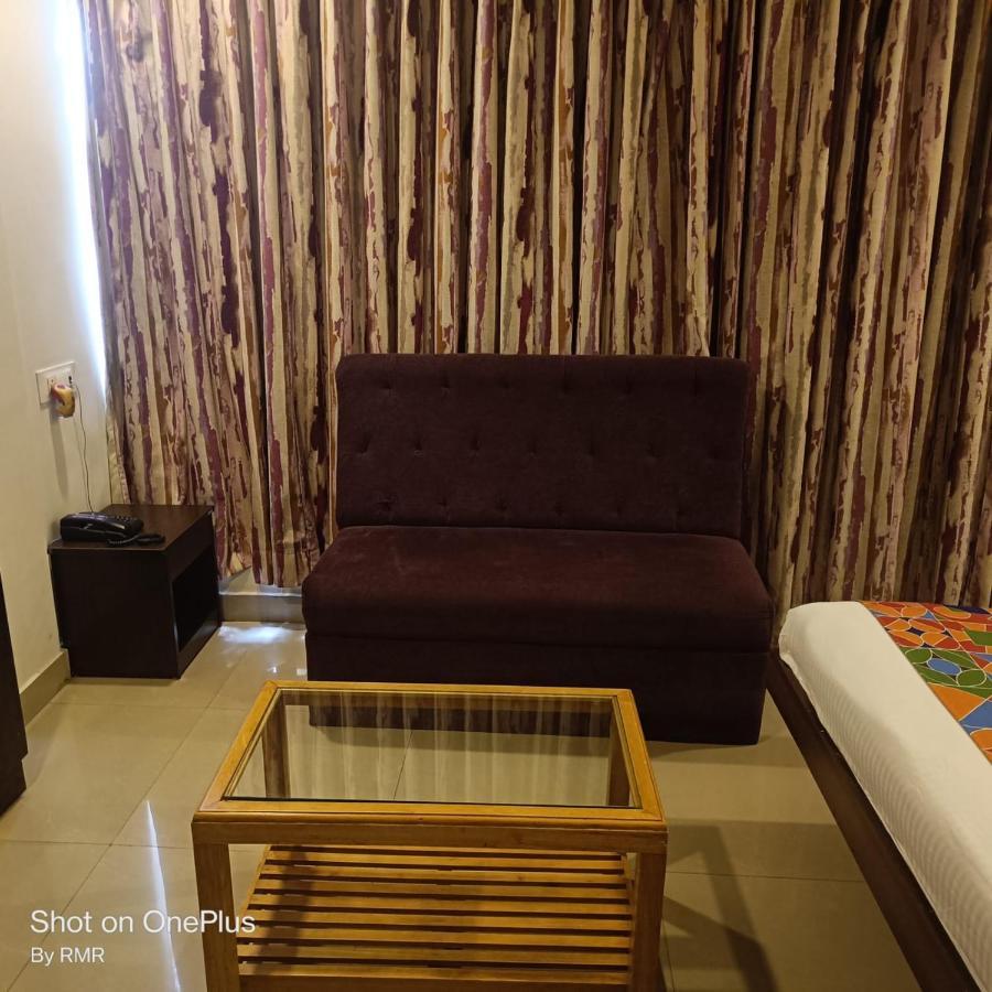Astra Hotels & Suites - Hsr Layout Sector 1, Near Ecospace Bellandur Бангалор Экстерьер фото