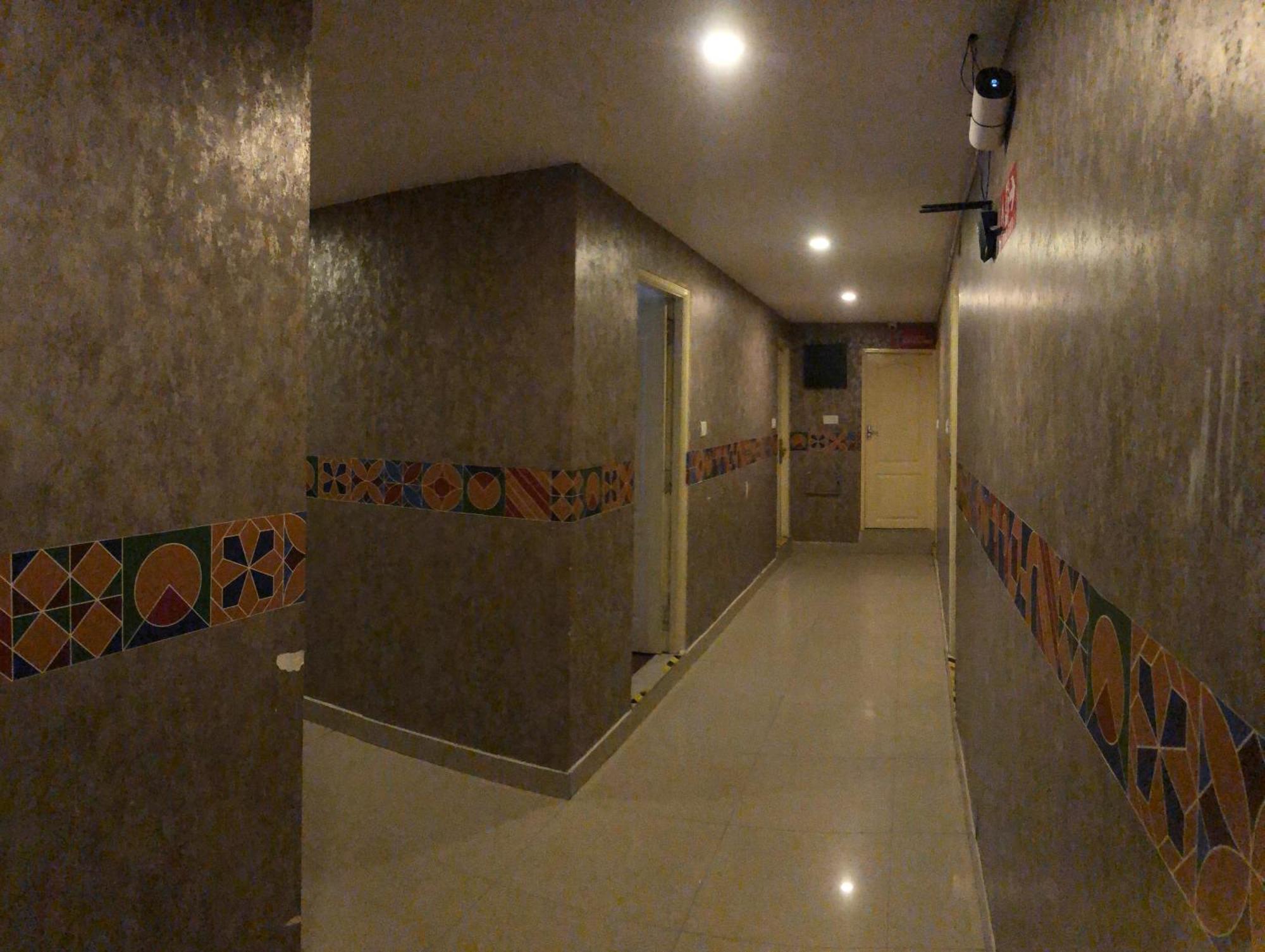 Astra Hotels & Suites - Hsr Layout Sector 1, Near Ecospace Bellandur Бангалор Экстерьер фото