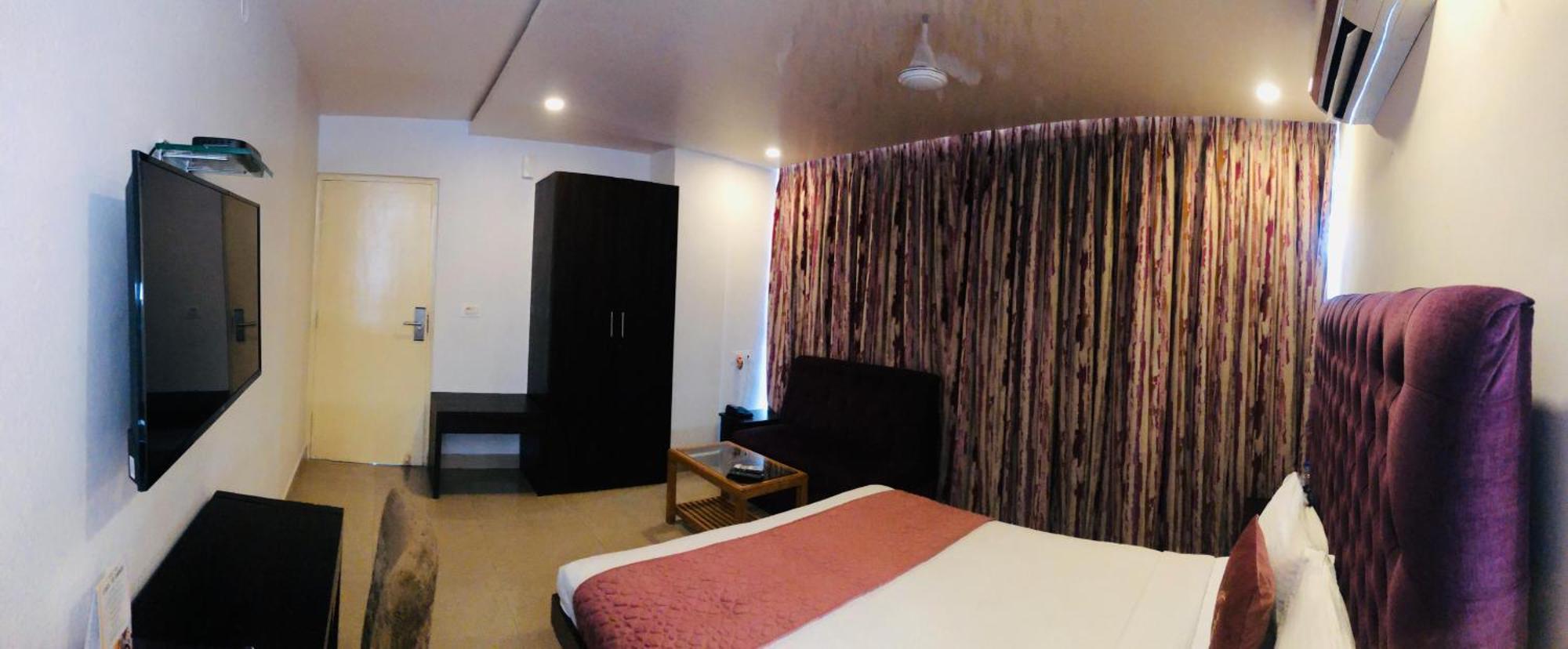 Astra Hotels & Suites - Hsr Layout Sector 1, Near Ecospace Bellandur Бангалор Экстерьер фото