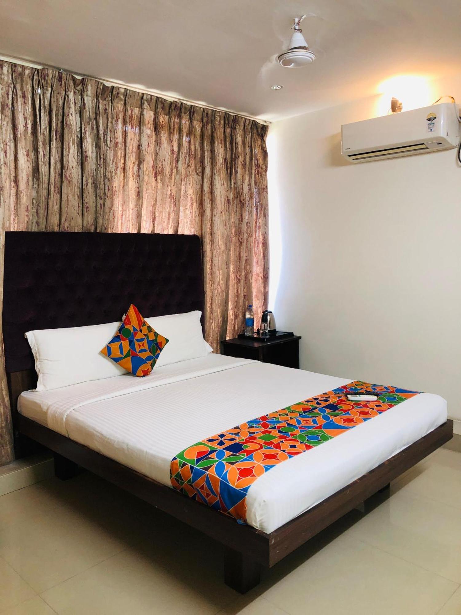 Astra Hotels & Suites - Hsr Layout Sector 1, Near Ecospace Bellandur Бангалор Экстерьер фото