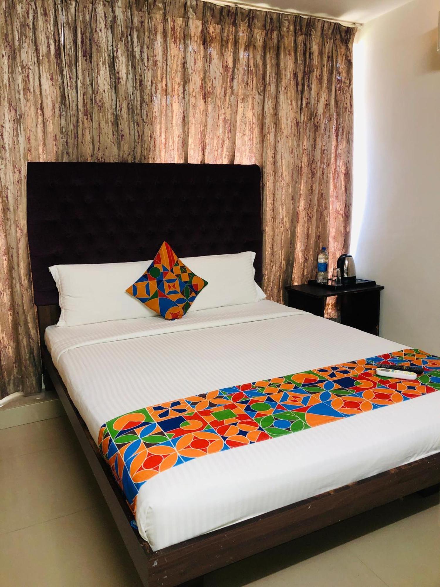 Astra Hotels & Suites - Hsr Layout Sector 1, Near Ecospace Bellandur Бангалор Экстерьер фото